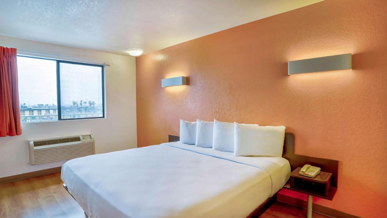 Motel 6-Los Angeles, Ca - Los Angeles - Lax Инглвуд Экстерьер фото